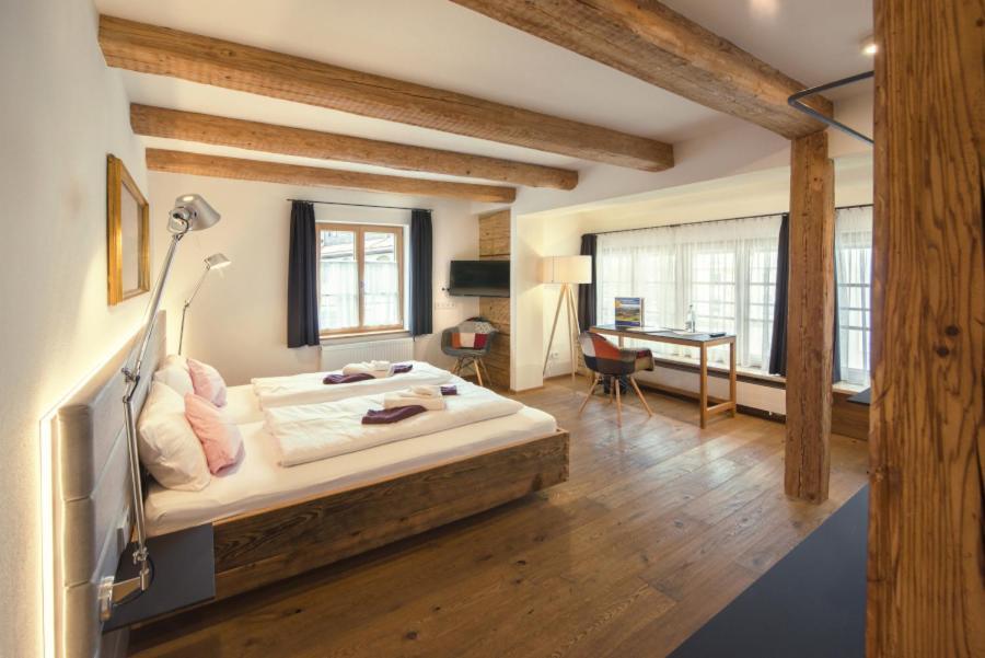 Zum Hirschen - Hotel & Gasthaus Beim Stoeckeler シャイデック エクステリア 写真